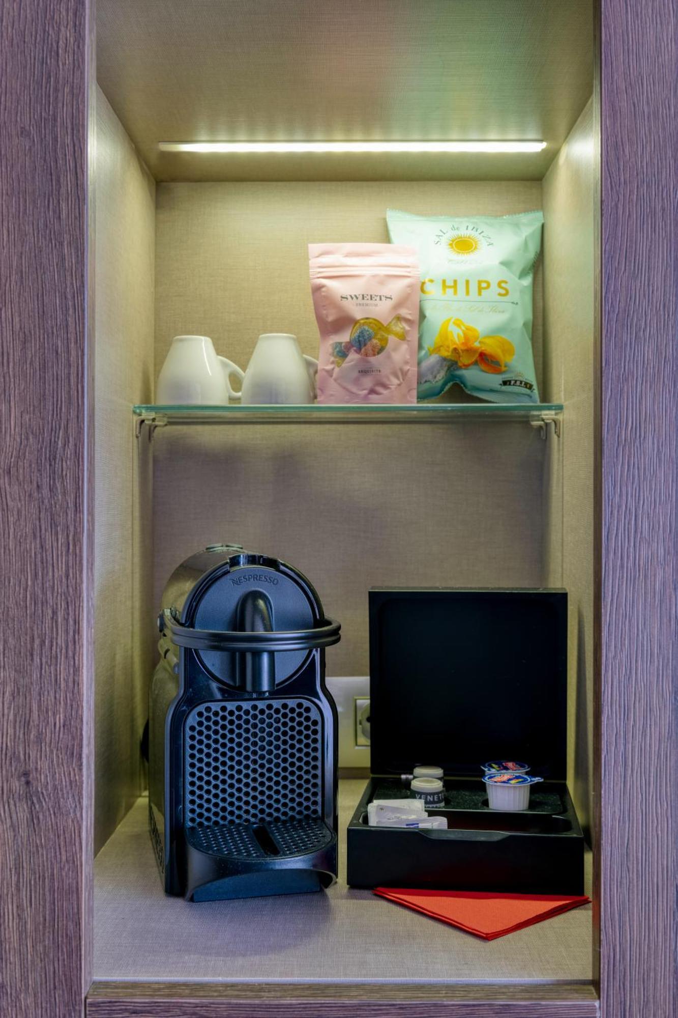 Hotel America 4*